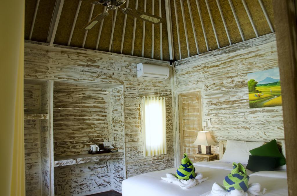 Kakiang Guesthouse นูซาเลมโบงัน ภายนอก รูปภาพ