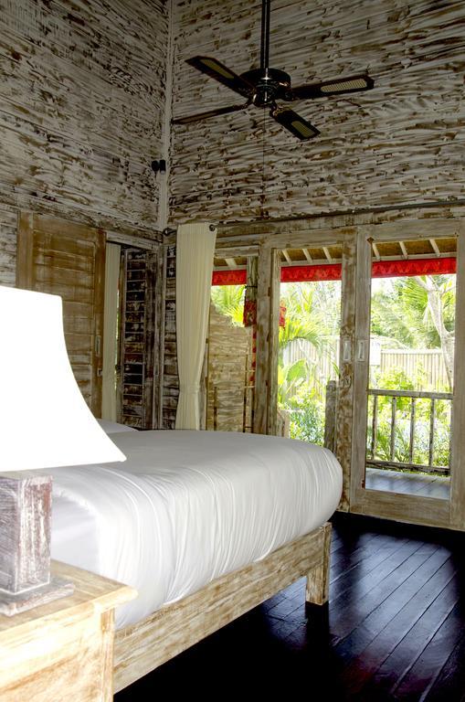 Kakiang Guesthouse นูซาเลมโบงัน ภายนอก รูปภาพ