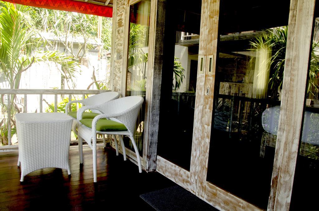 Kakiang Guesthouse นูซาเลมโบงัน ภายนอก รูปภาพ