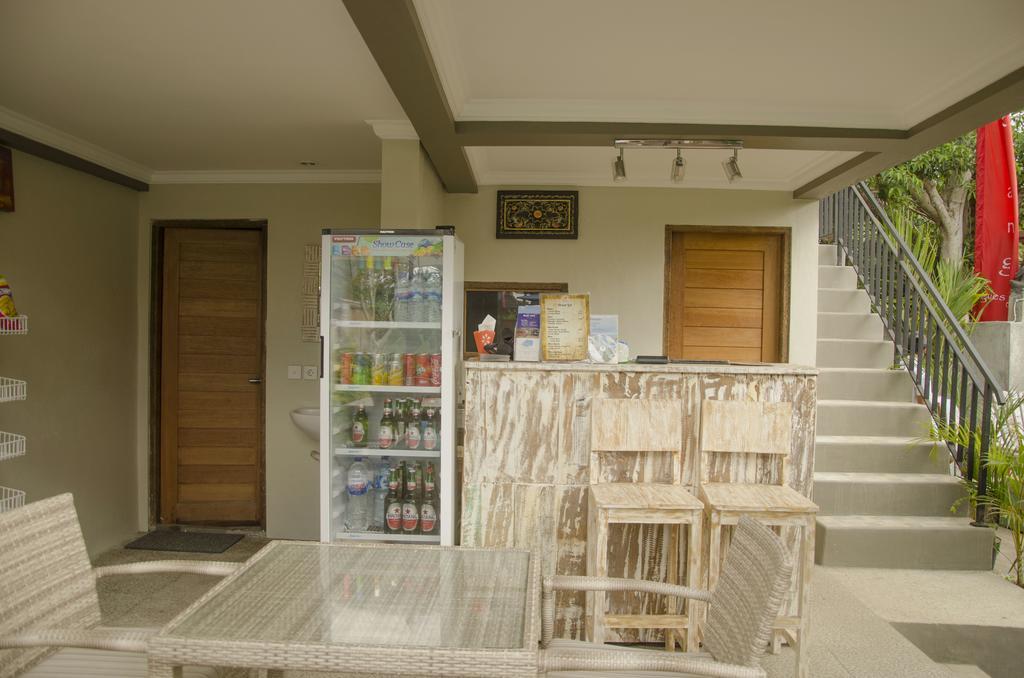 Kakiang Guesthouse นูซาเลมโบงัน ภายนอก รูปภาพ