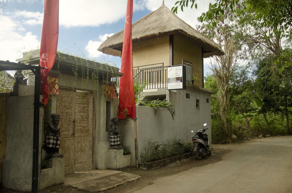 Kakiang Guesthouse นูซาเลมโบงัน ภายนอก รูปภาพ